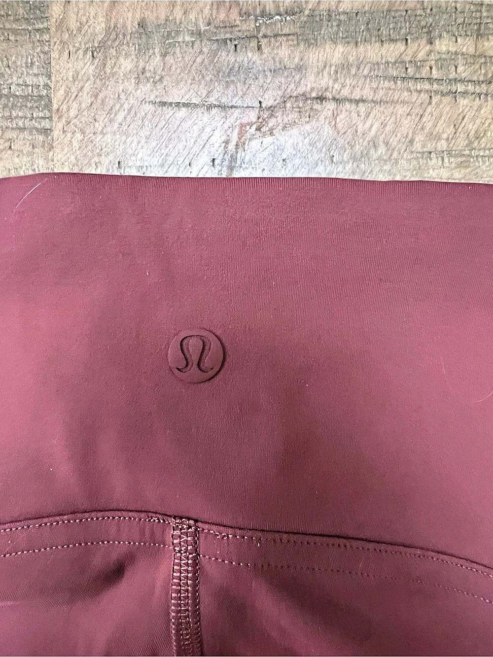 Size 4 Lululemon InStill high rise legging vintage plum - Picture 5 of 11